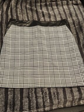 The Limited Black and White Plaid Pencil Skirt with Faux Leather